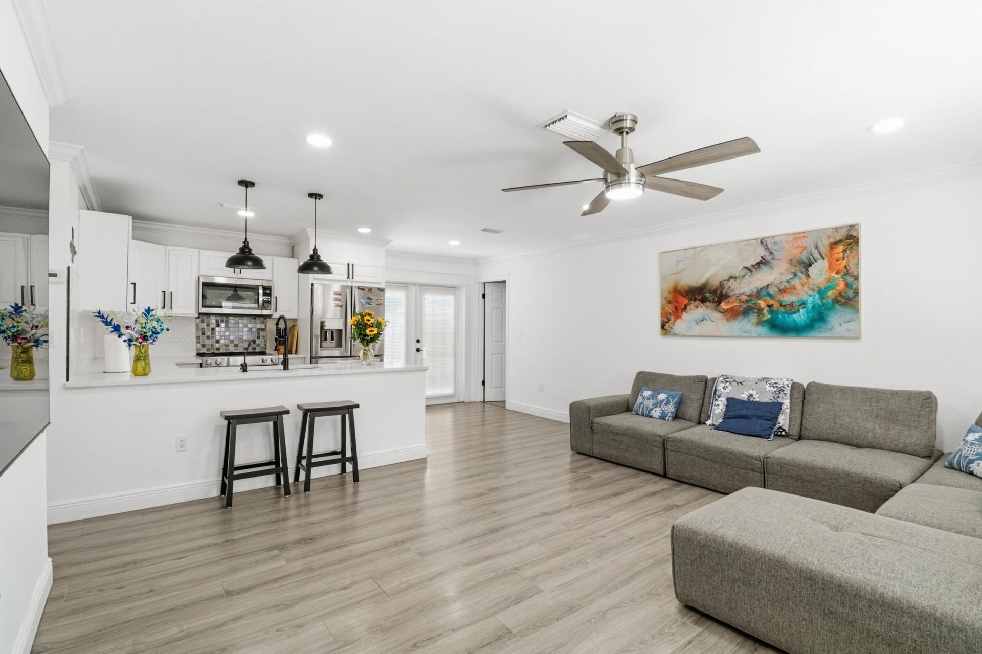 695 Dixie Lane, West Palm Beach, FL 33415 Photo