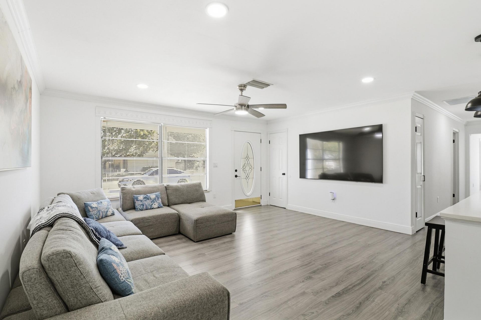 695 Dixie Lane, West Palm Beach, FL 33415 Photo