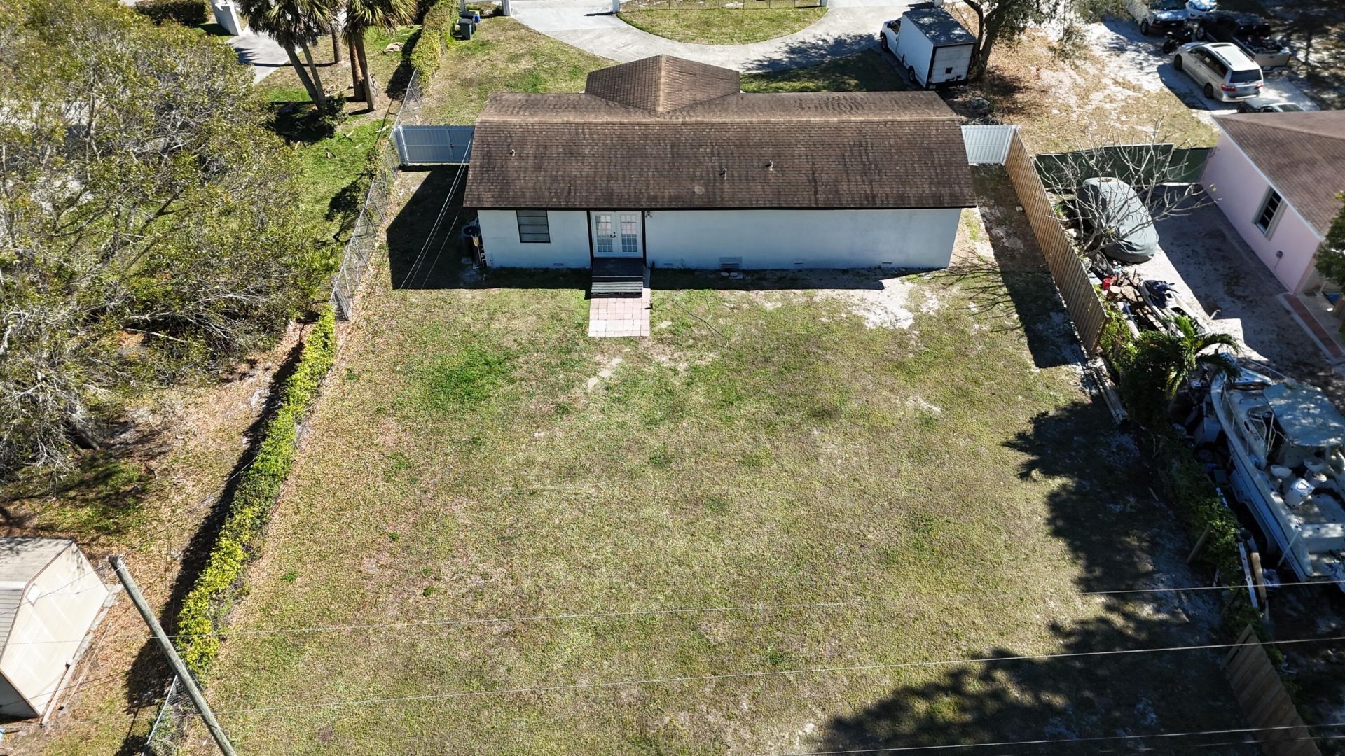 695 Dixie Lane, West Palm Beach, FL 33415 Photo