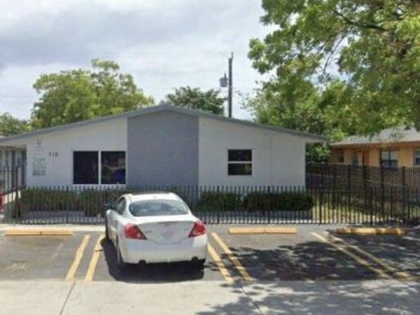 720 NW 6th Avenue, Unit 5, Pompano Beach, FL 33060