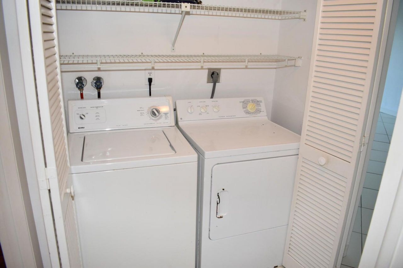 3000 Presidential Way, Unit 503, West Palm Beach, FL 33401 Photo