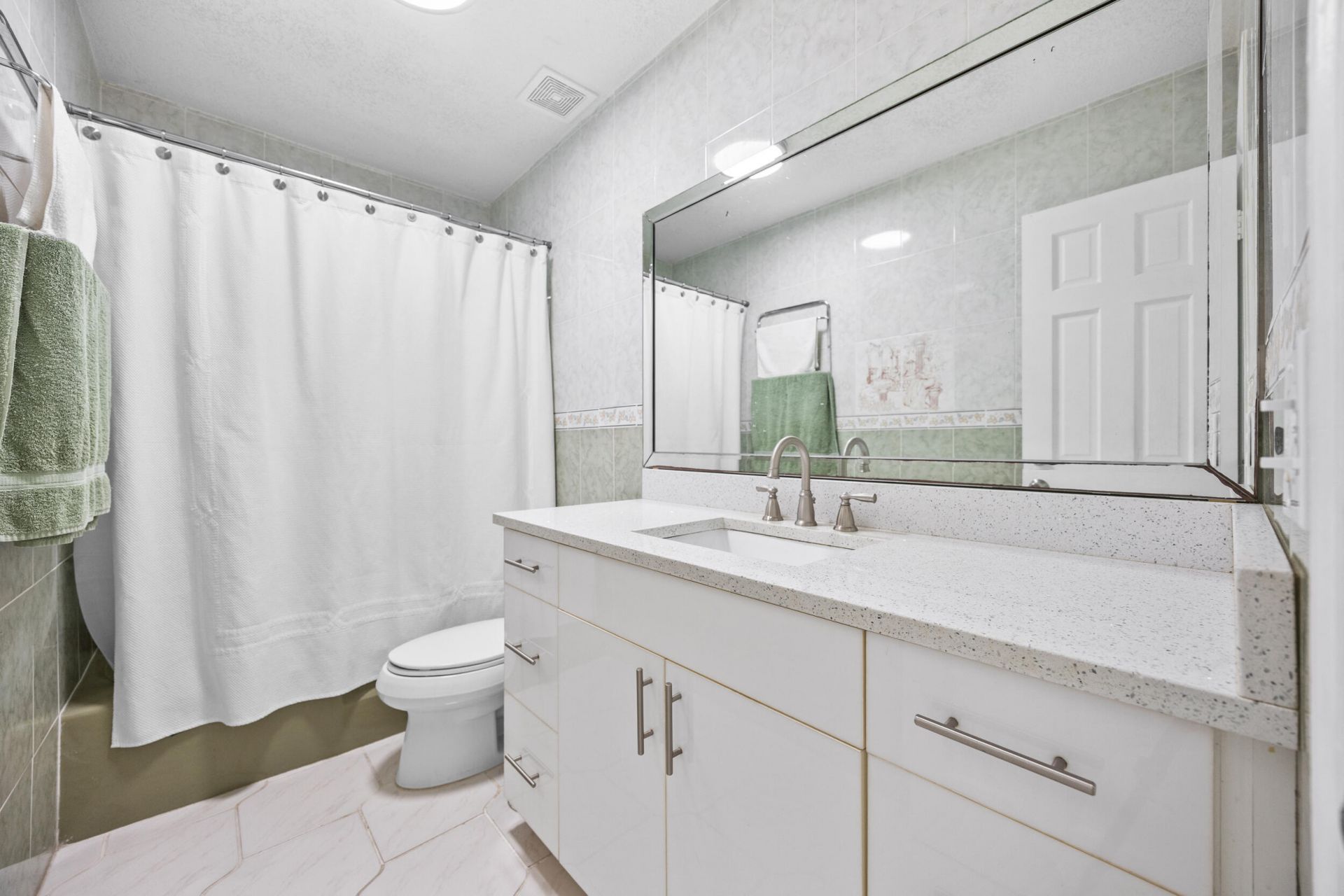 1742 W Terrace Drive, Lake Worth Beach, FL 33460 Photo