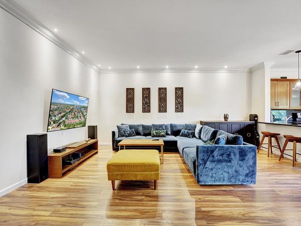 6555 Via Regina, Boca Raton, FL 33433