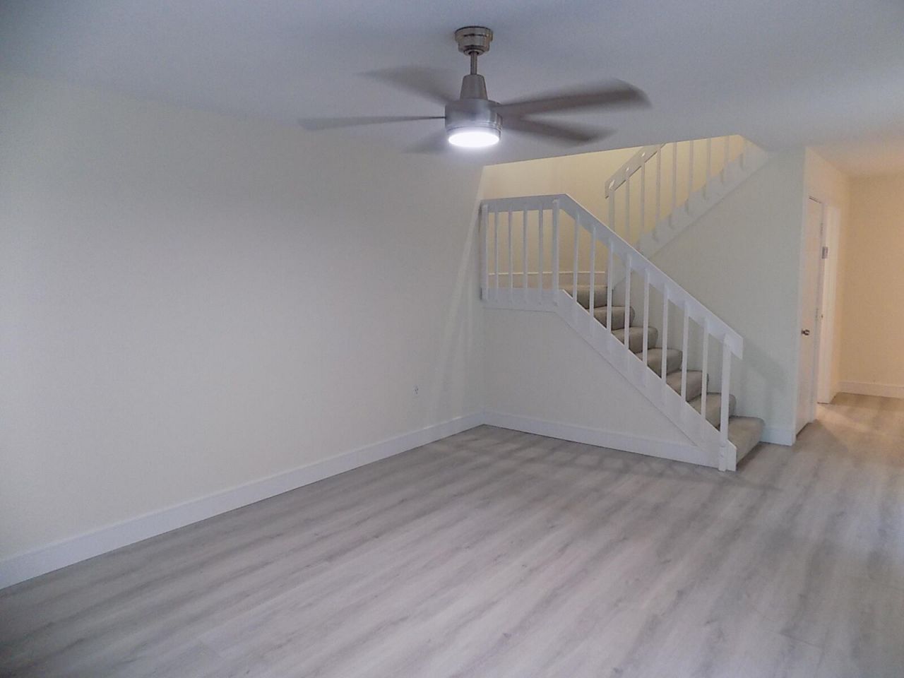 619 6th Terrace, Palm Beach Gardens, FL 33418 Photo