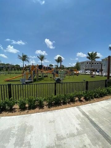 8086 Hobbes Way, Palm Beach Gardens, FL 33418 Photo