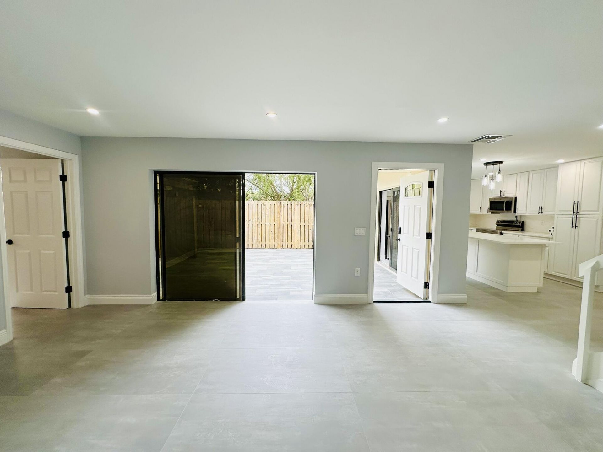 403 4th Ln Lane, Palm Beach Gardens, FL 33418 Photo