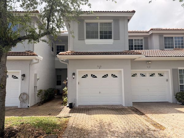 5121 Sabal Gardens Lane, Unit 2, Boca Raton, FL 33487