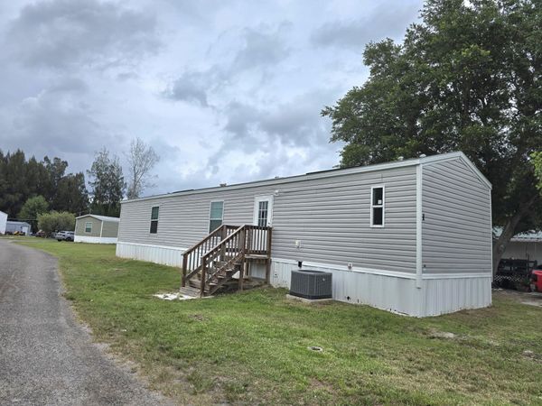 4649 NW 30th Street, Okeechobee, FL 34972