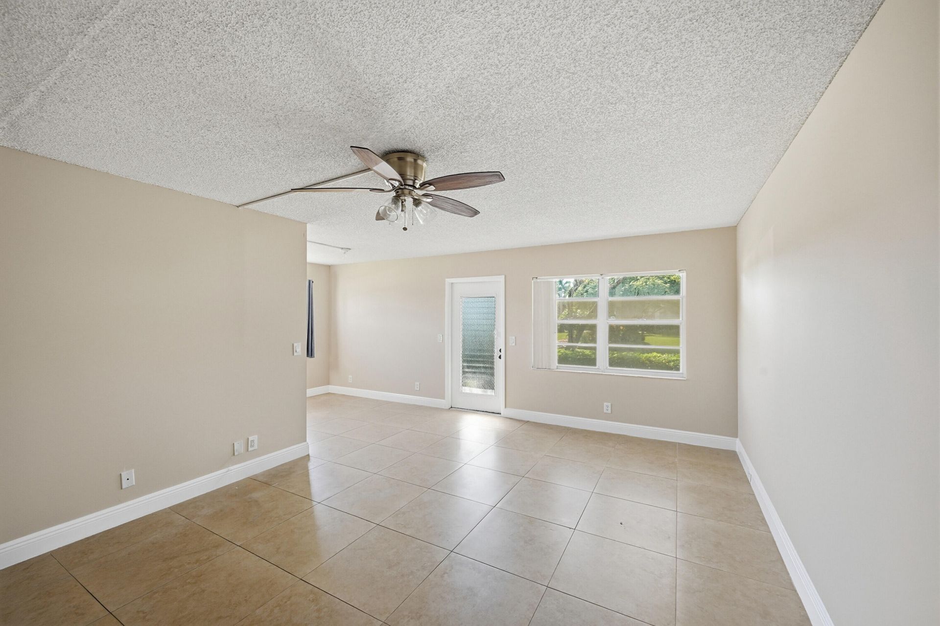 476 Fanshaw L, Boca Raton, FL 33434 Photo