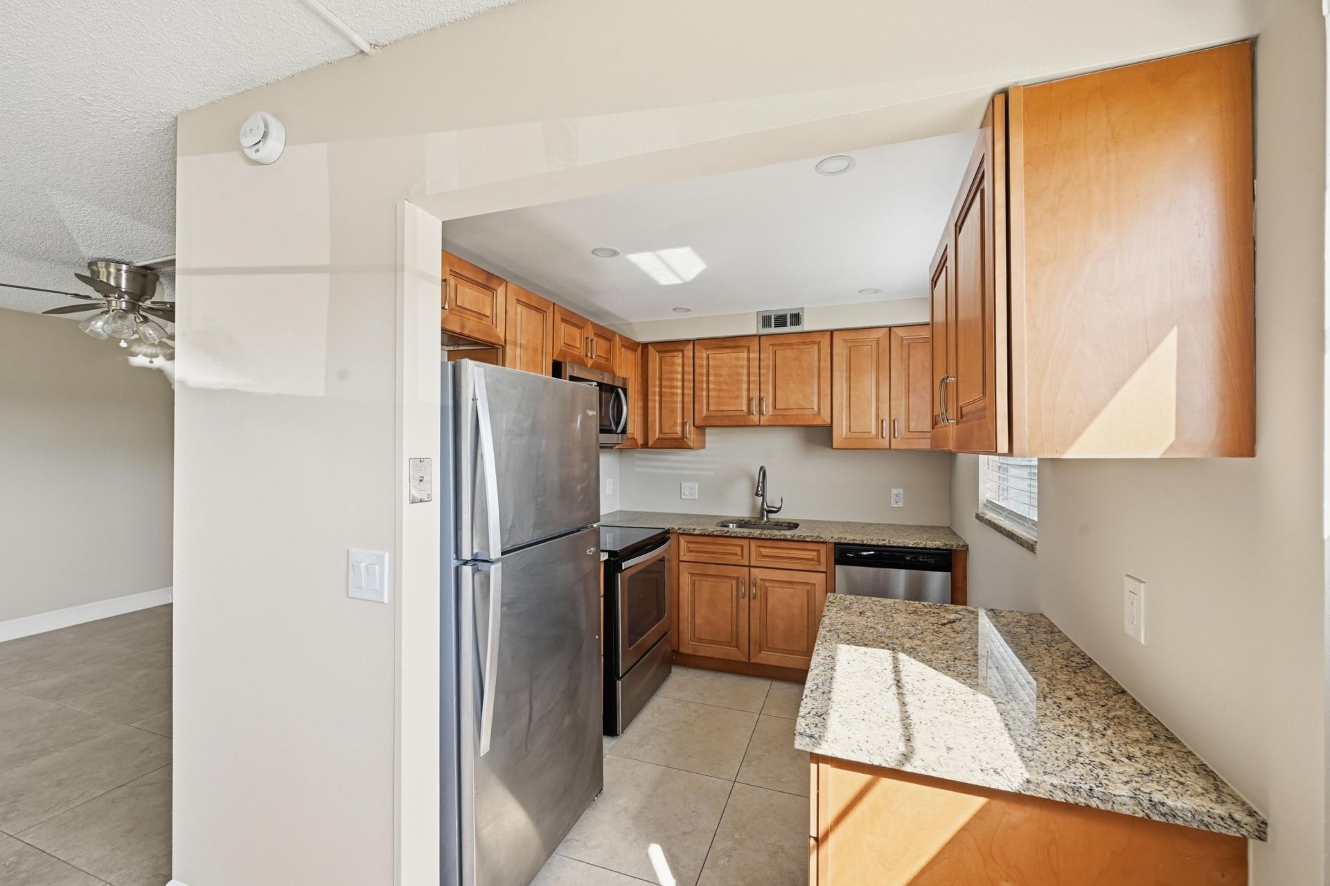 476 Fanshaw L, Boca Raton, FL 33434 Photo