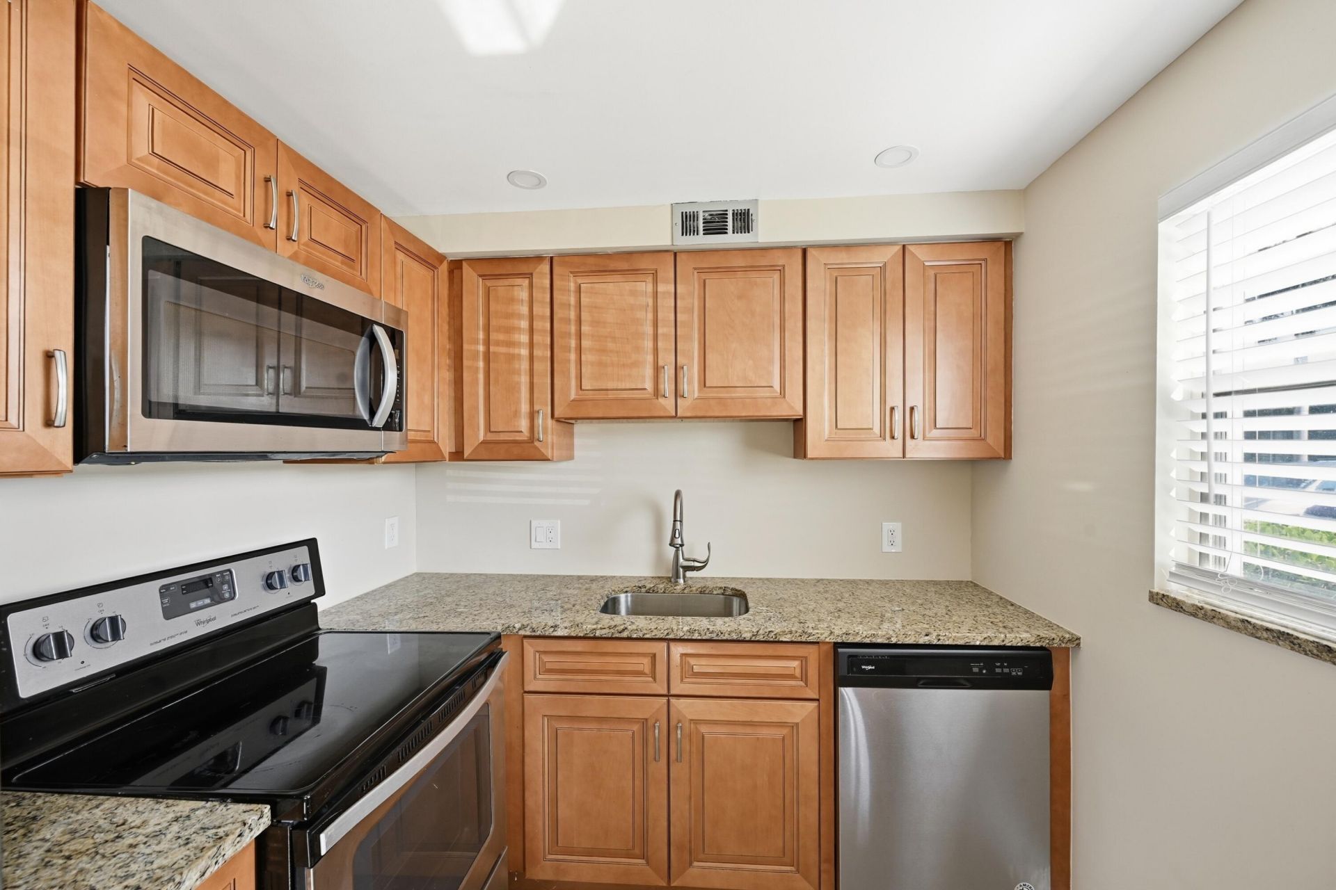 476 Fanshaw L, Boca Raton, FL 33434 Photo