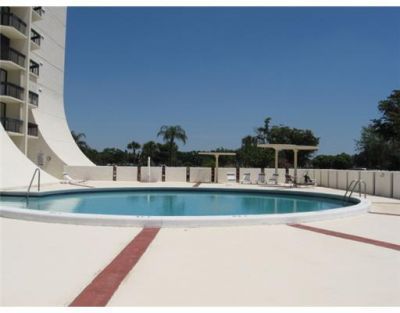 2000 Presidential Way, Unit 2006, West Palm Beach, FL 33401 Photo