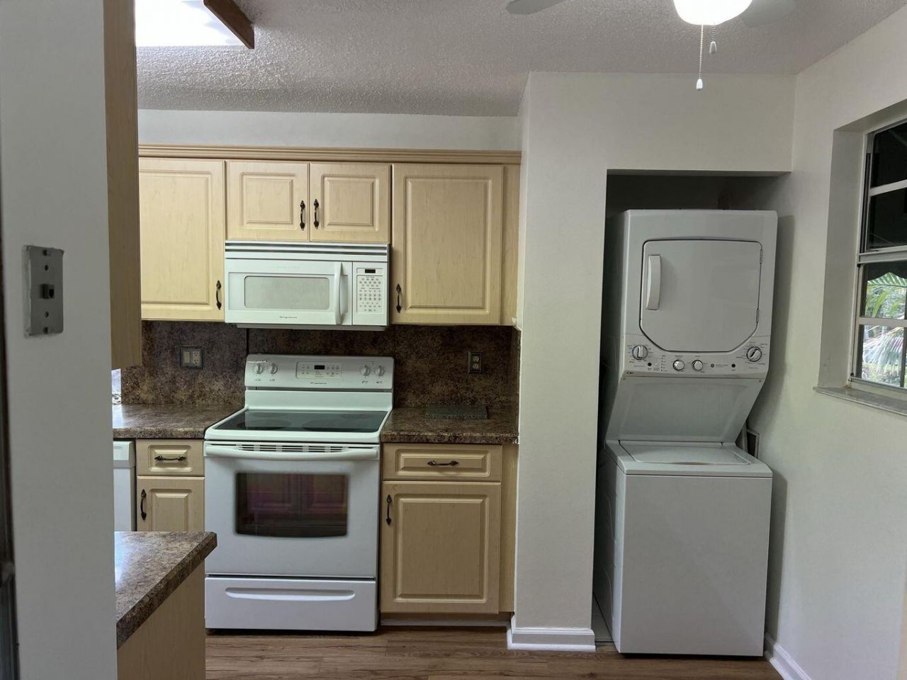 6622 Via Regina, Boca Raton, FL 33433 Photo