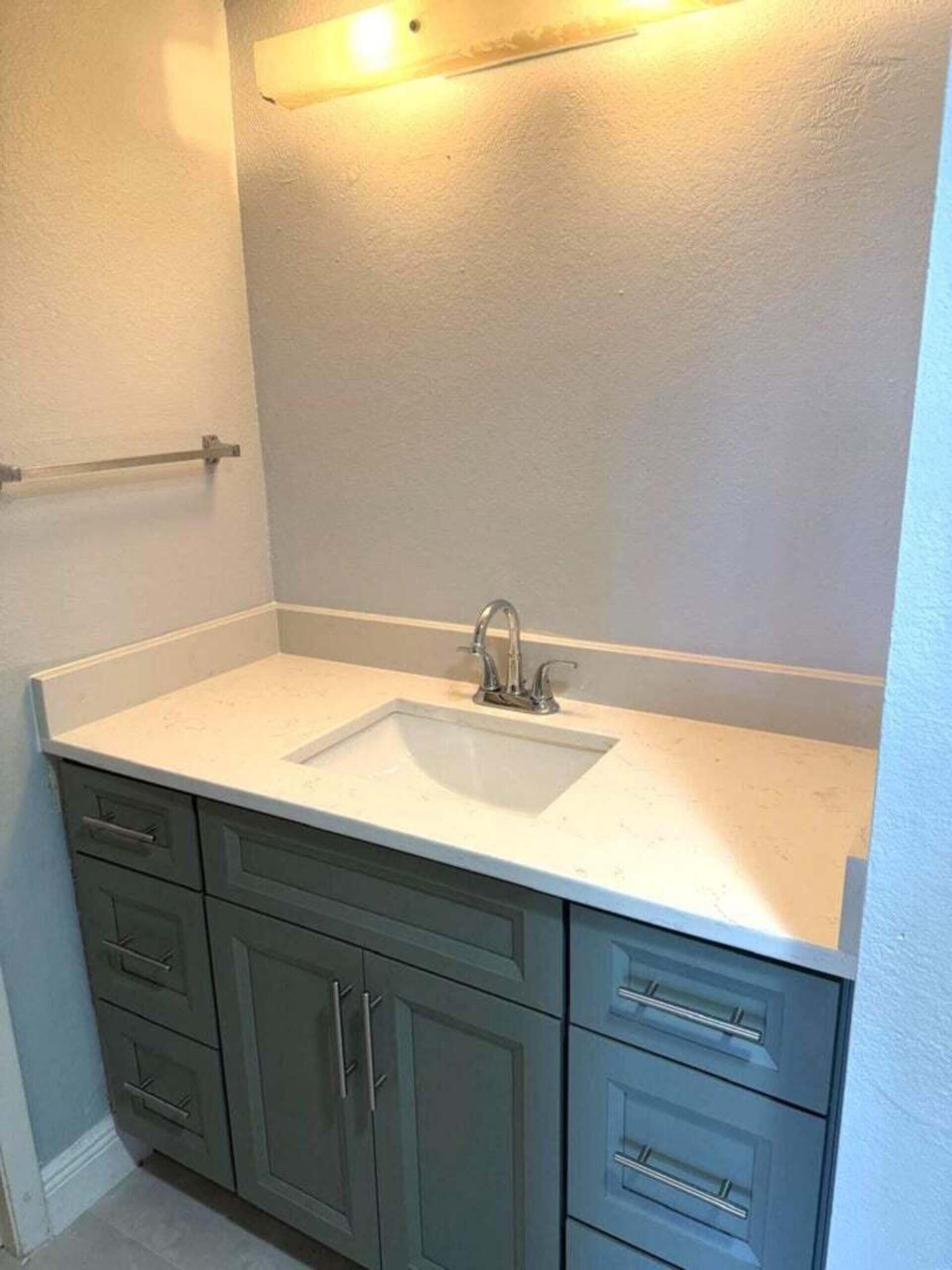 1560 SE Royal Green Circle, Unit 201, Port Saint Lucie, FL 34952 Photo