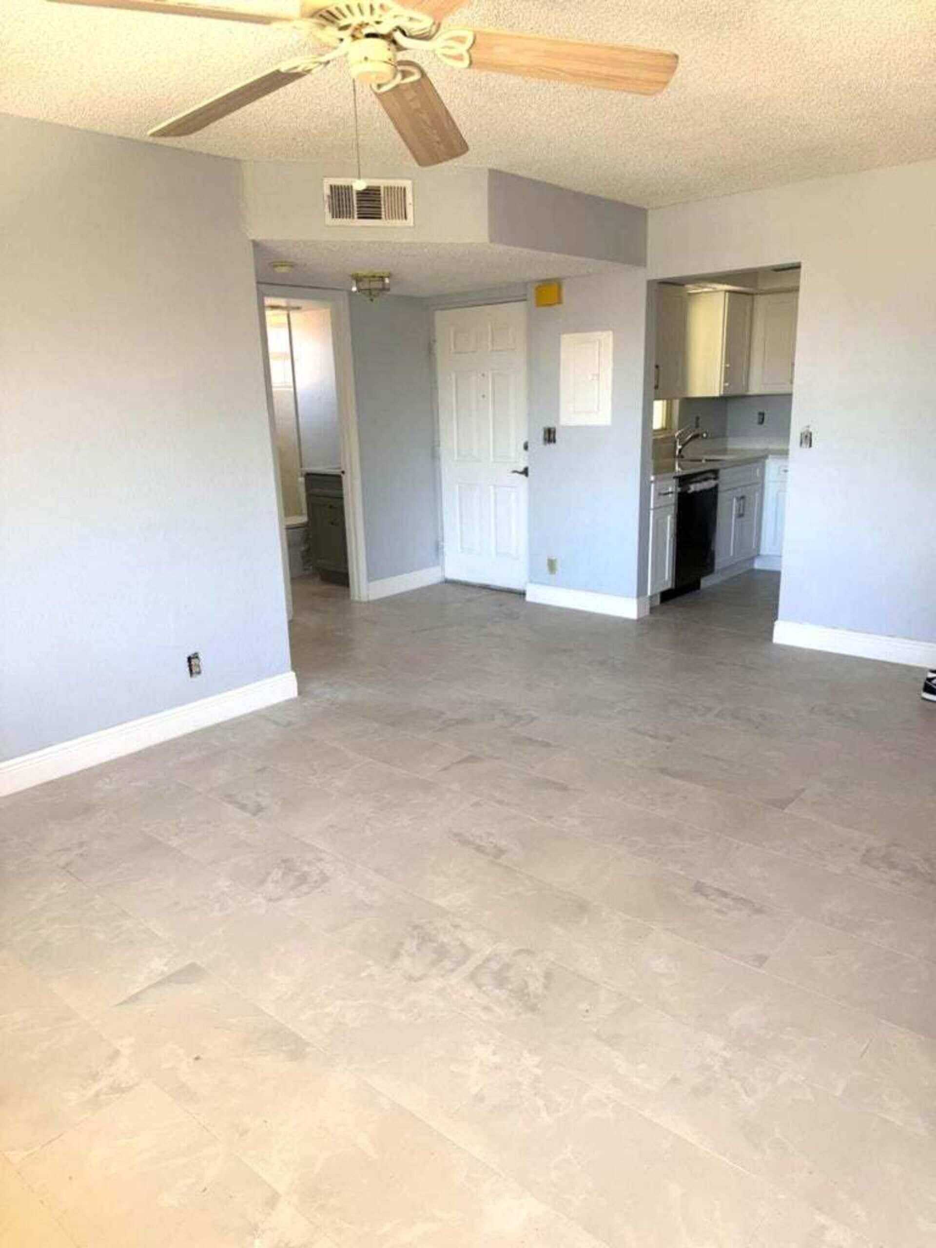 1560 SE Royal Green Circle, Unit 201, Port Saint Lucie, FL 34952 Photo