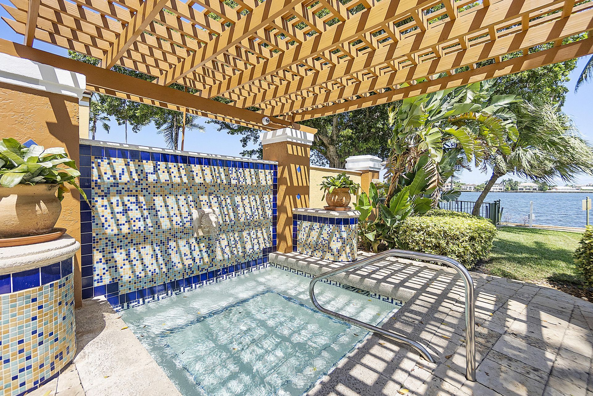 123 Yacht Club Way, Unit 101, Hypoluxo, FL 33462 Photo