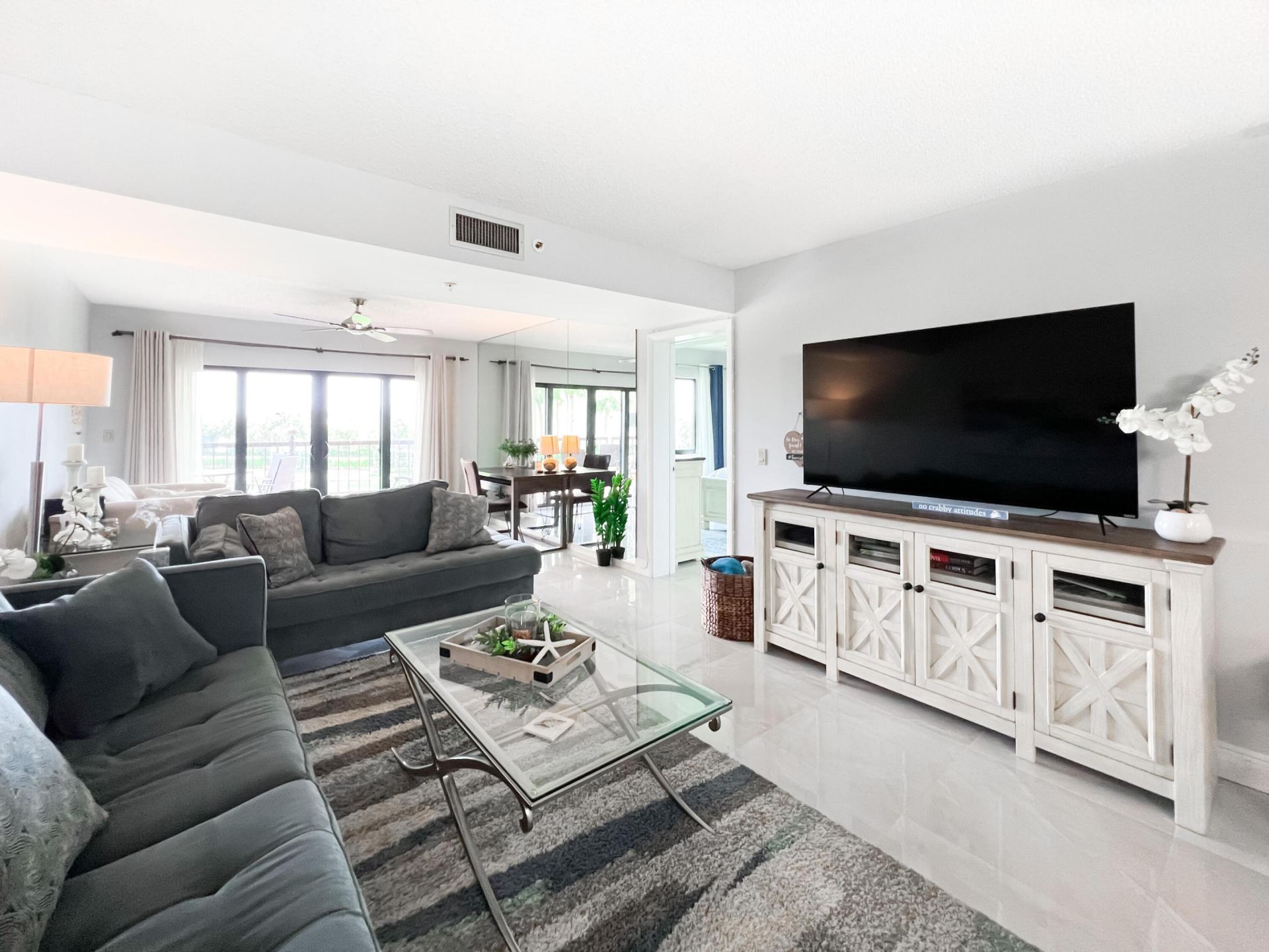 301 Ocean Bluffs Boulevard, Unit 202, Jupiter, FL 33477 Photo