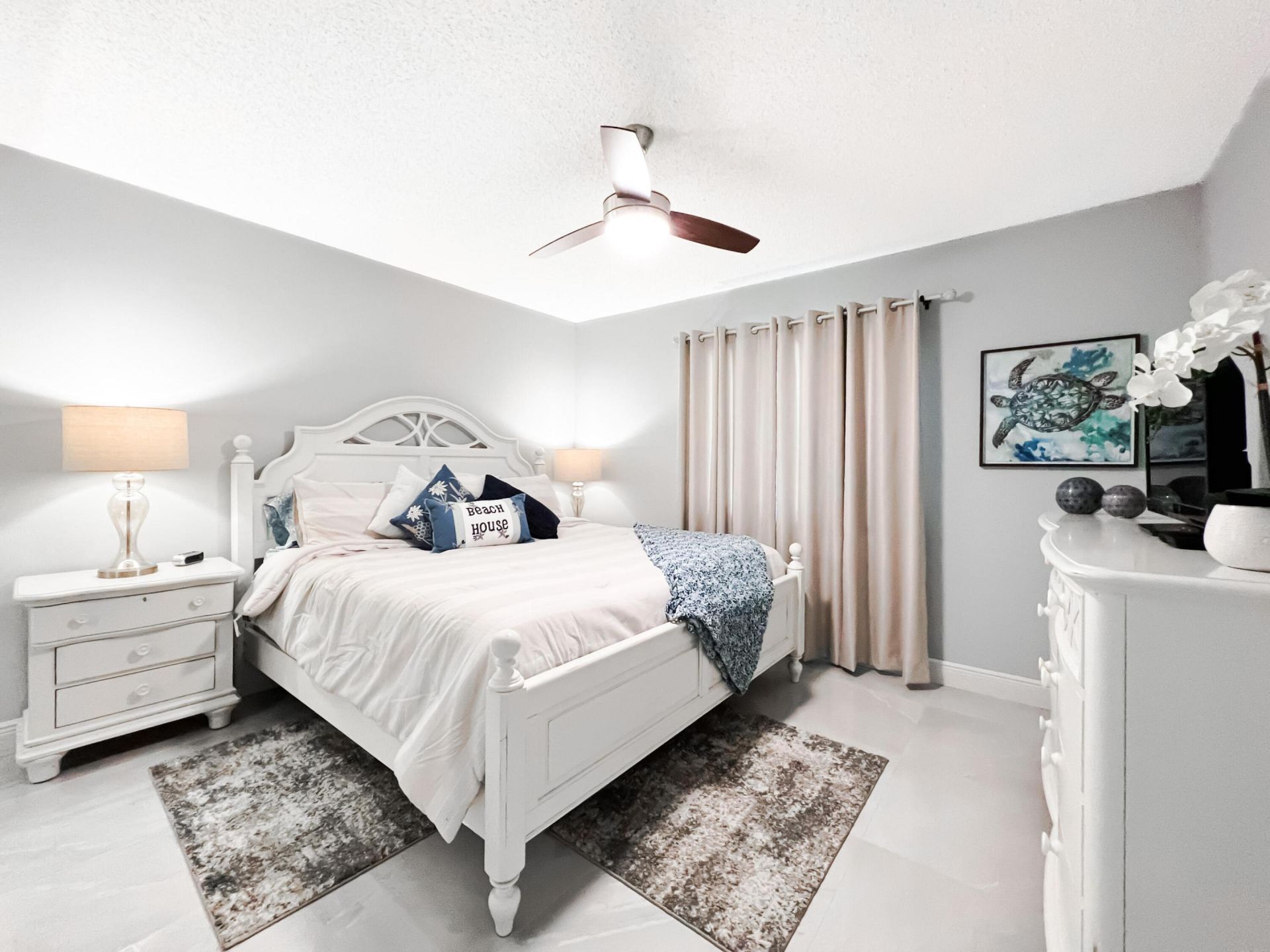 301 Ocean Bluffs Boulevard, Unit 202, Jupiter, FL 33477 Photo