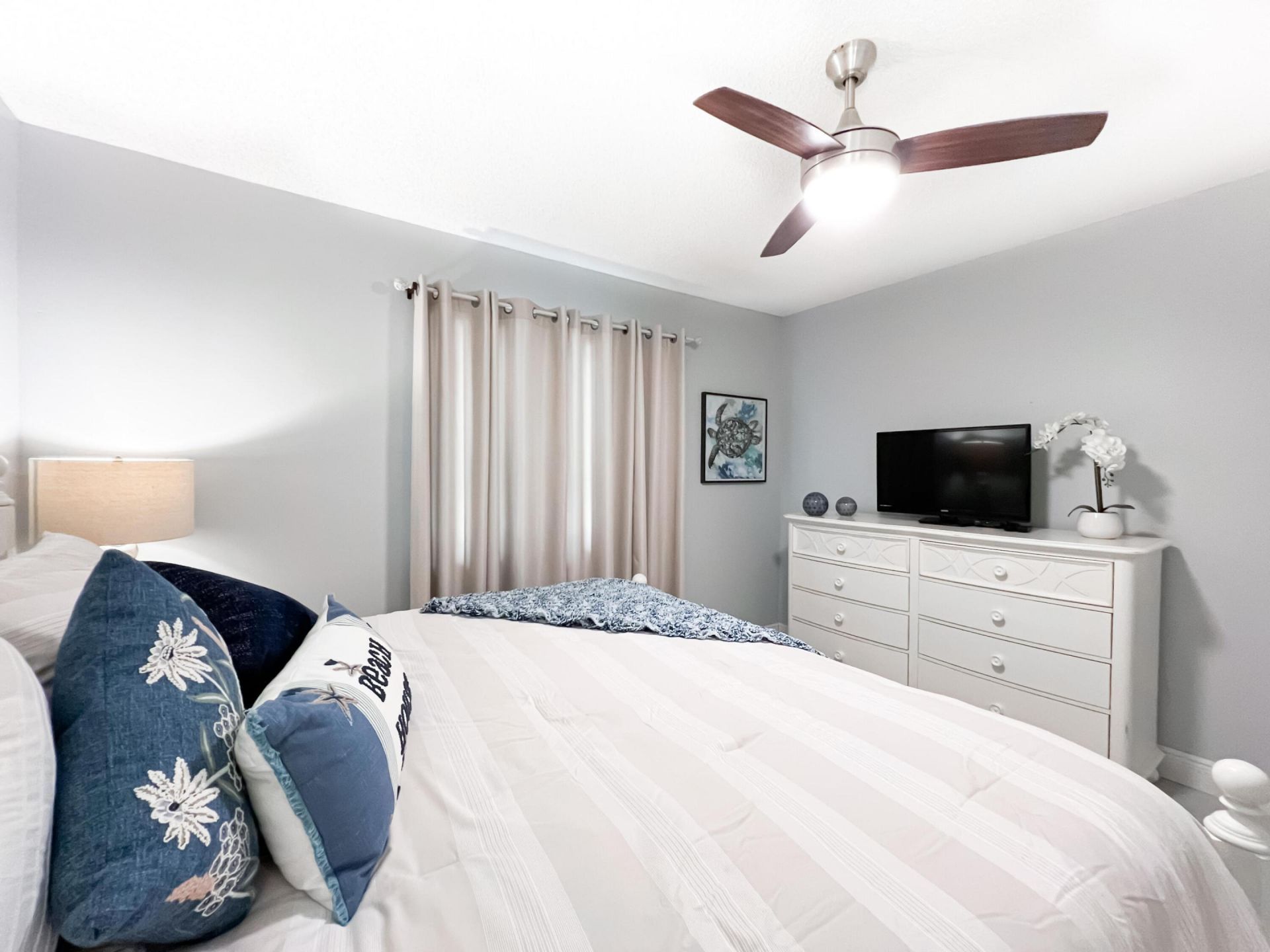 301 Ocean Bluffs Boulevard, Unit 202, Jupiter, FL 33477 Photo