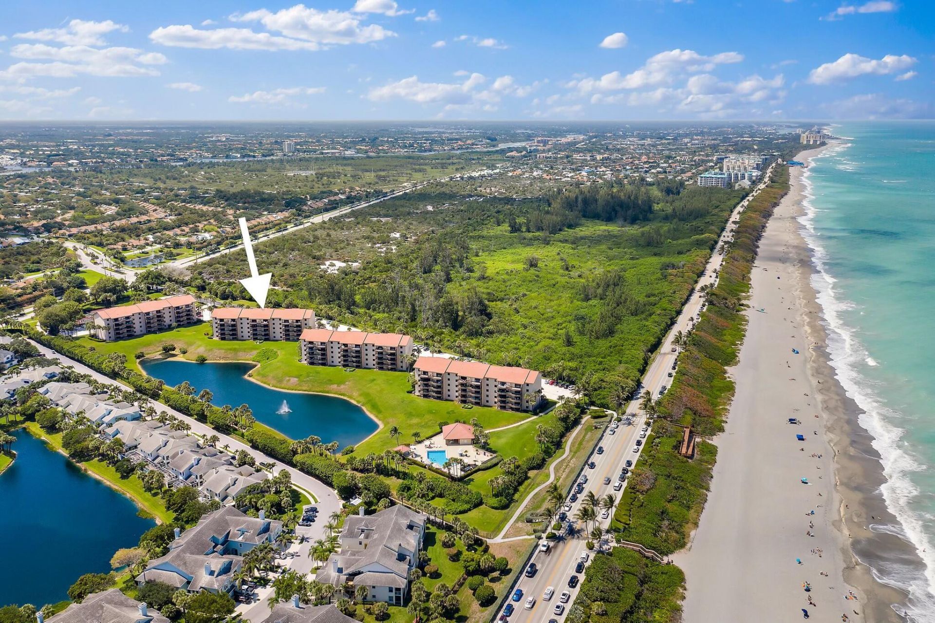 301 Ocean Bluffs Boulevard, Unit 202, Jupiter, FL 33477 Photo