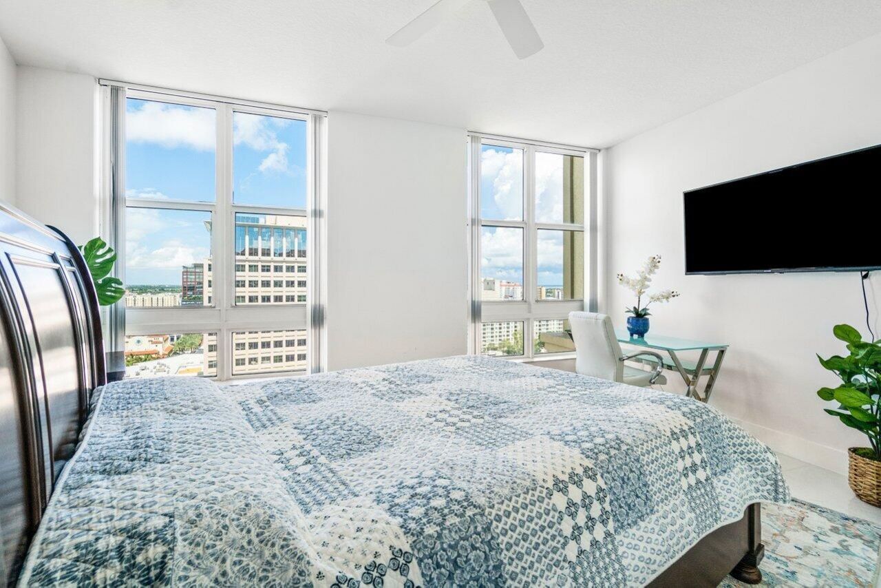 550 Okeechobee Boulevard, Unit 1809, West Palm Beach, FL 33401 Photo