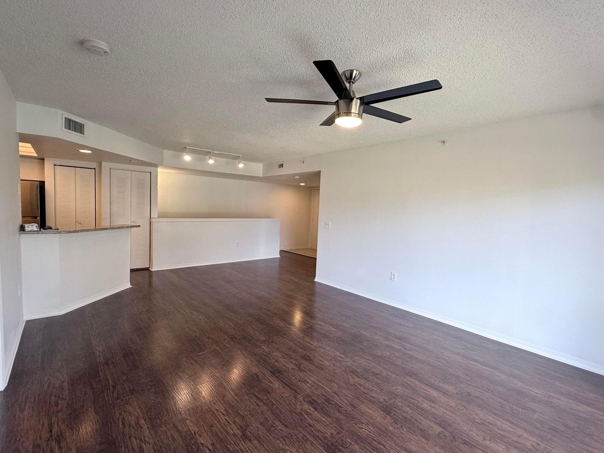 4175 N Haverhill, Unit 918, West Palm Beach, FL 33417 Photo