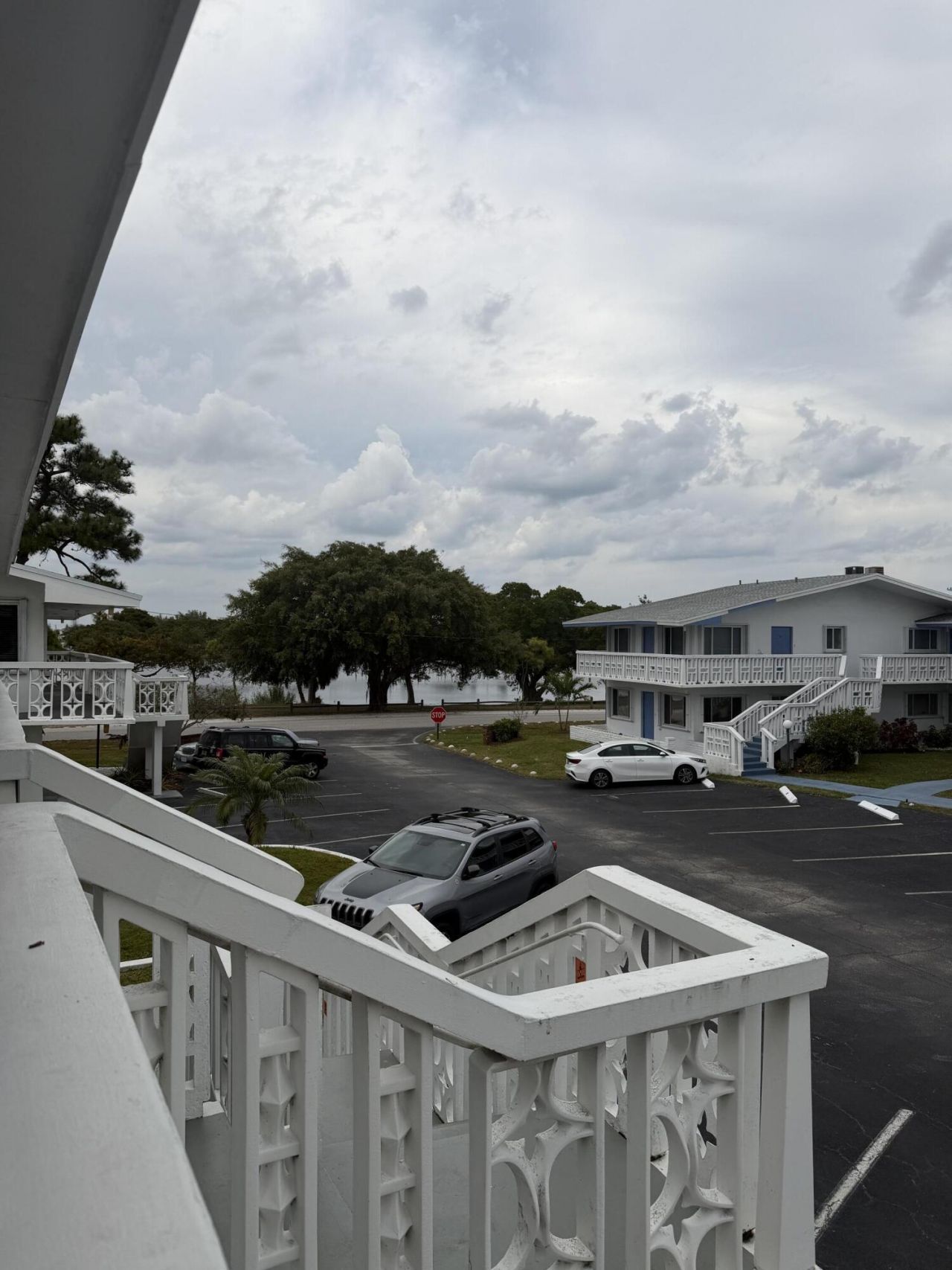 2004 Lake Osborne Drive, Unit 17, Lake Worth Beach, FL 33461 Photo