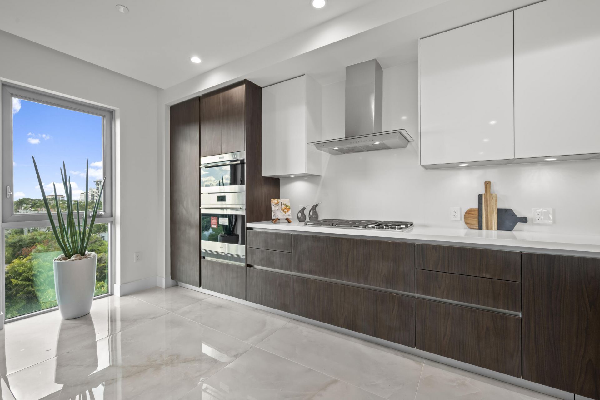 475 E Royal Palm Road, Unit 506, Boca Raton, FL 33432 Photo