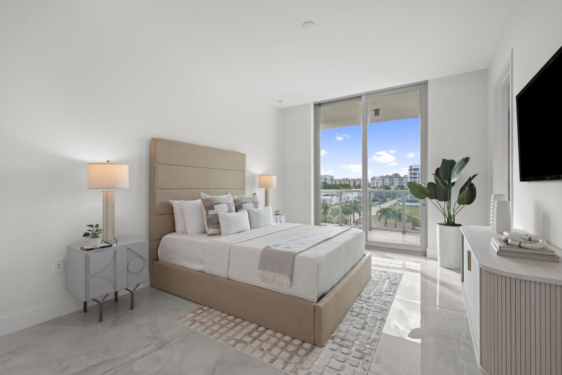 475 E Royal Palm Road, Unit 506, Boca Raton, FL 33432 Photo