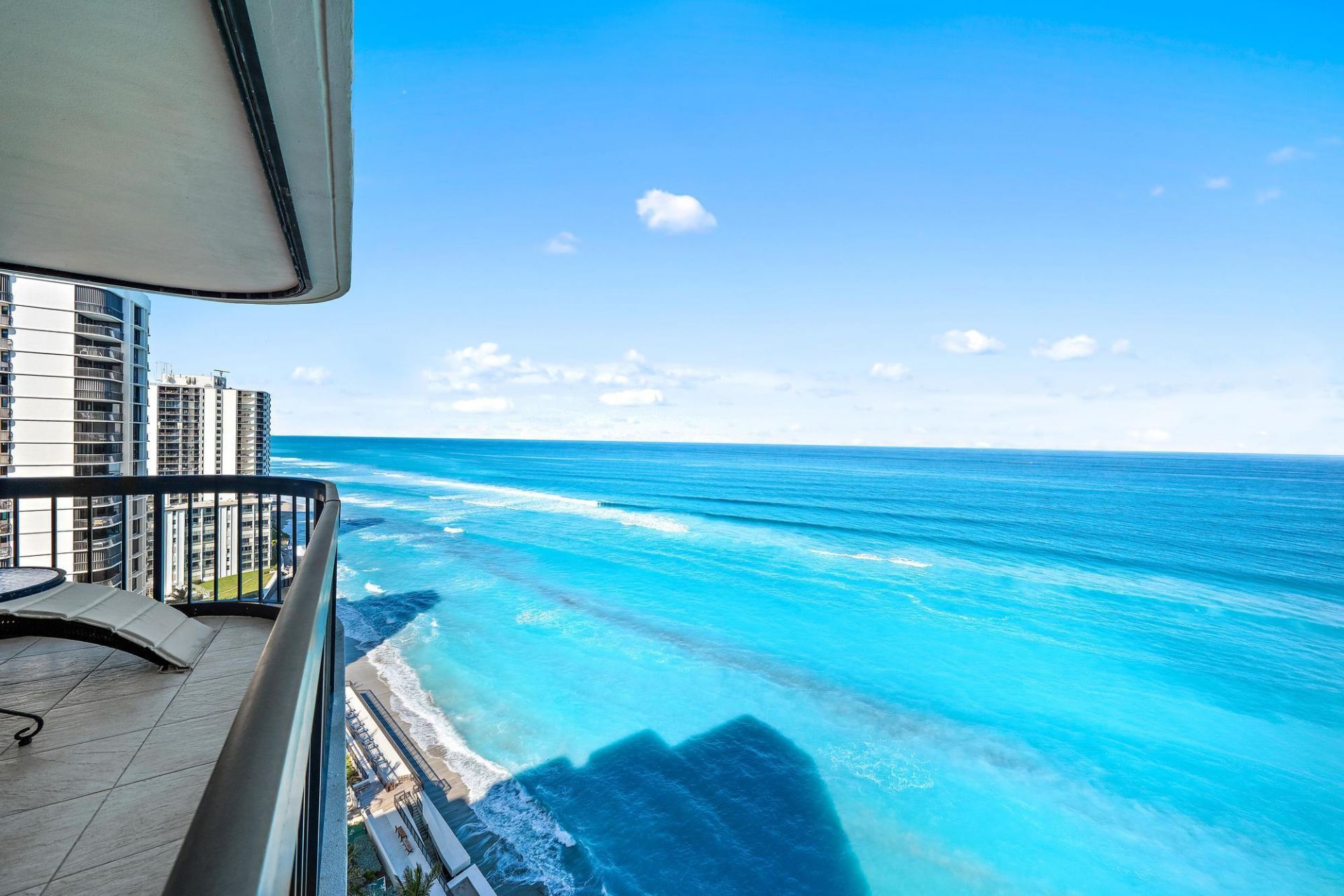 5380 N Ocean Drive, Unit 19e, Singer Island, FL 33404 Photo