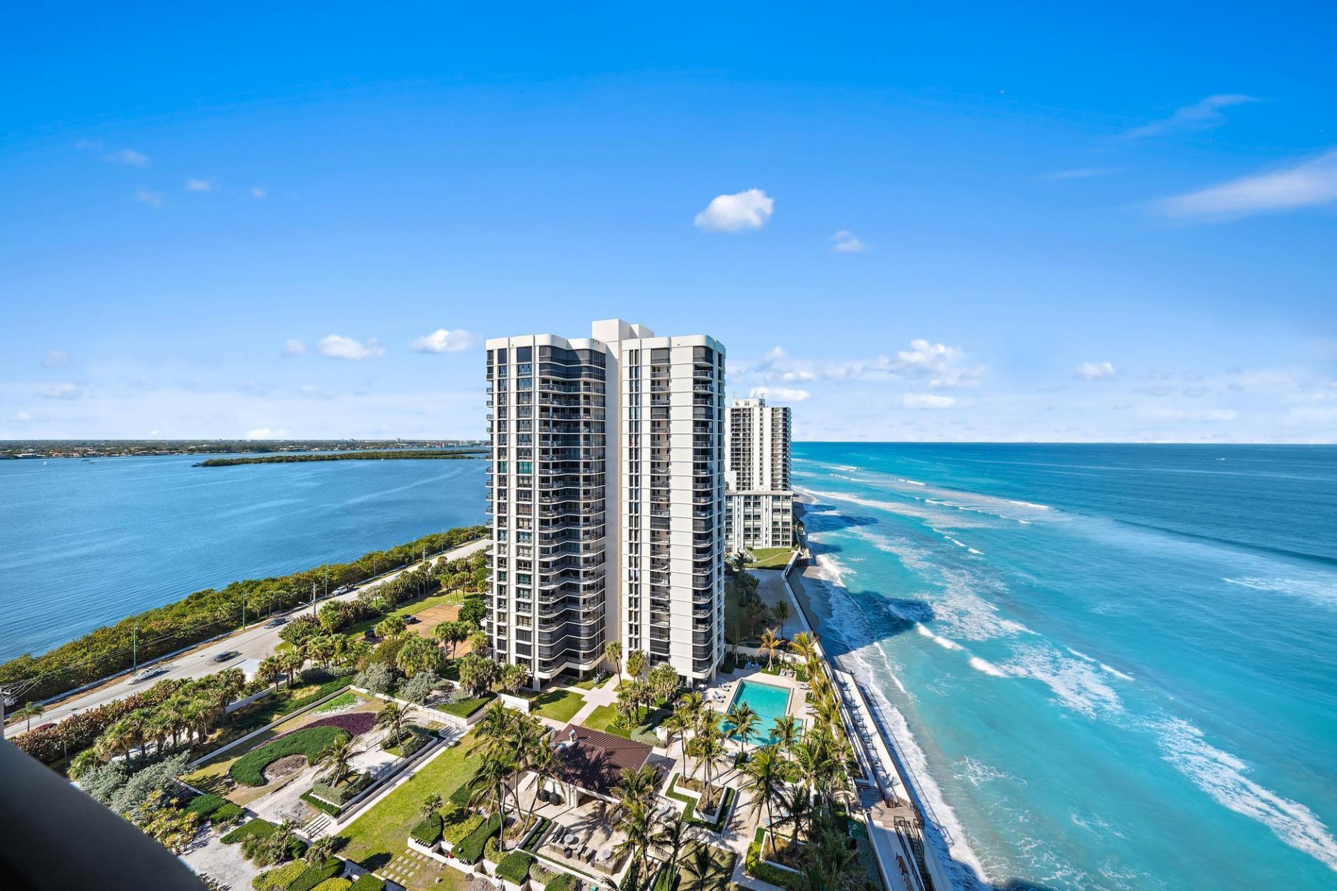 5380 N Ocean Drive, Unit 19e, Singer Island, FL 33404 Photo