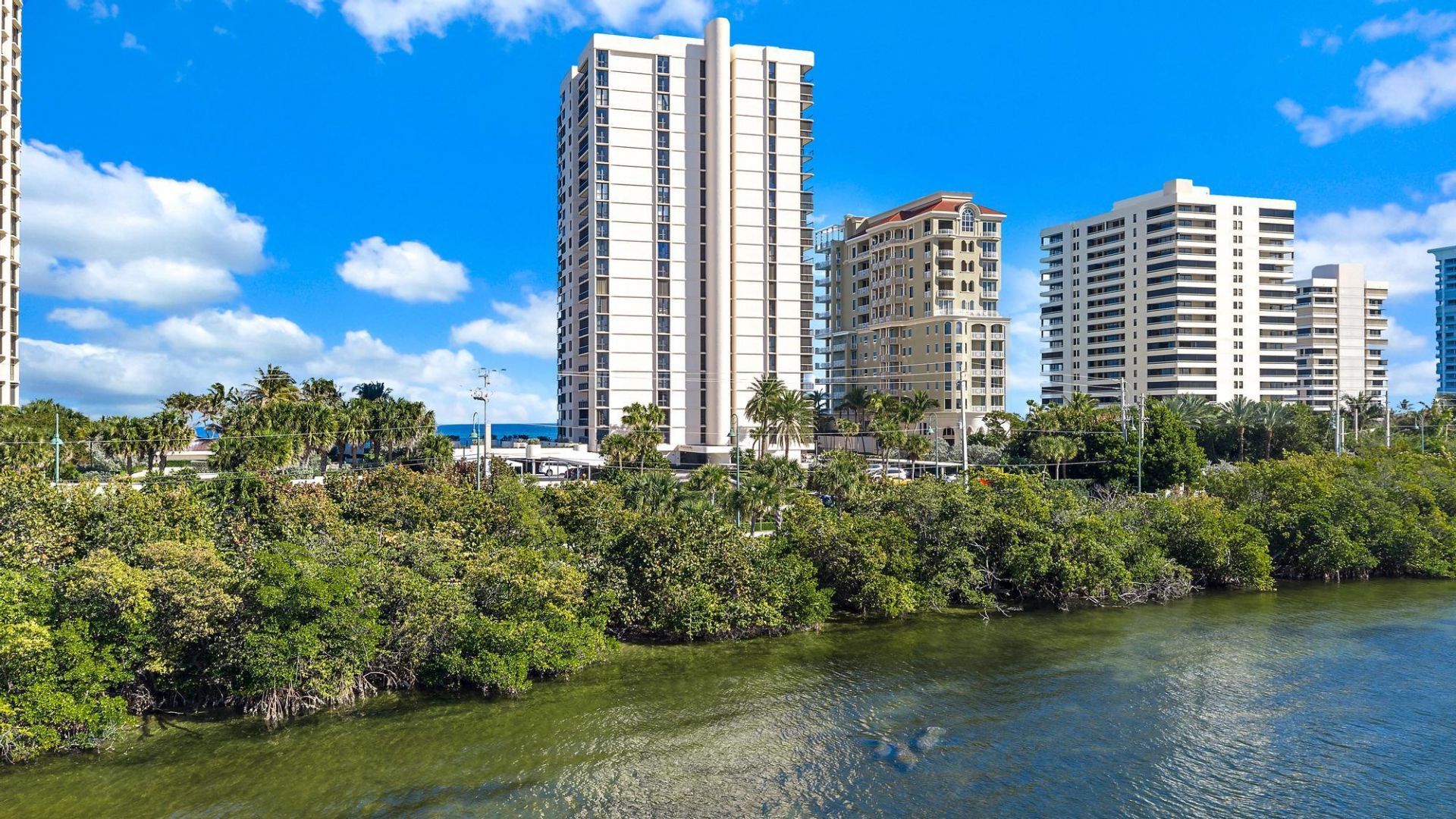 5380 N Ocean Drive, Unit 19e, Singer Island, FL 33404 Photo