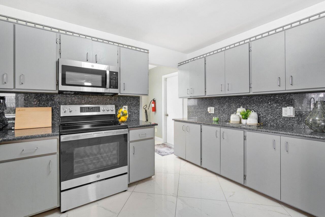 1837 16th Avenue N, Lake Worth Beach, FL 33460 Photo