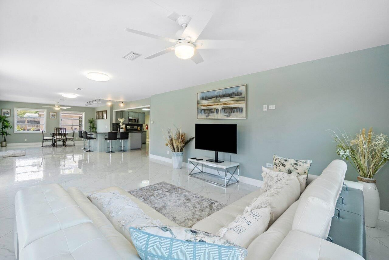 1837 16th Avenue N, Lake Worth Beach, FL 33460 Photo