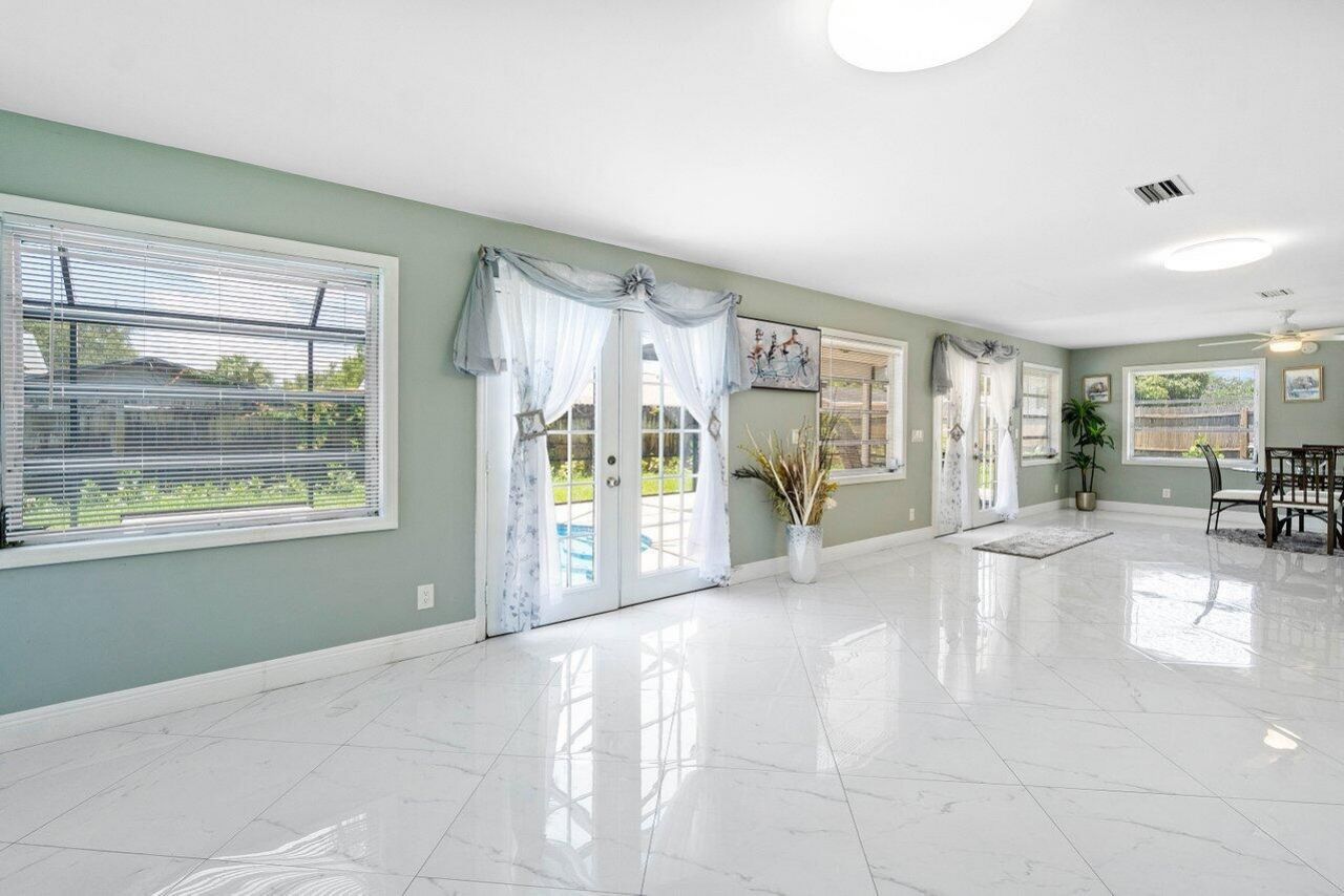 1837 16th Avenue N, Lake Worth Beach, FL 33460 Photo