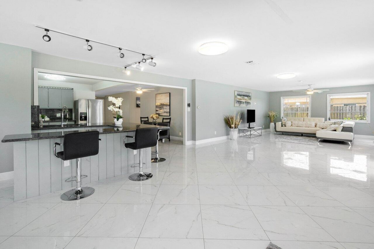 1837 16th Avenue N, Lake Worth Beach, FL 33460 Photo
