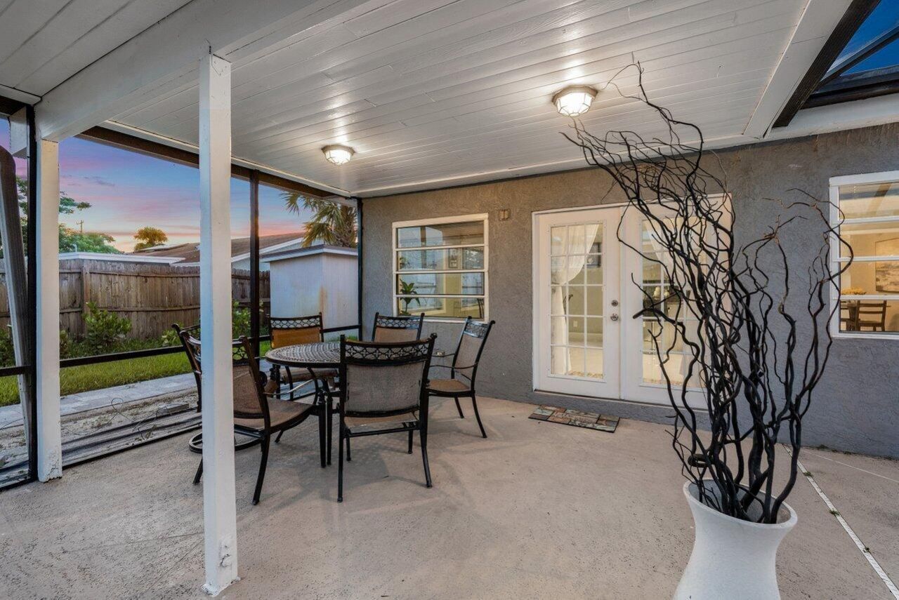1837 16th Avenue N, Lake Worth Beach, FL 33460 Photo