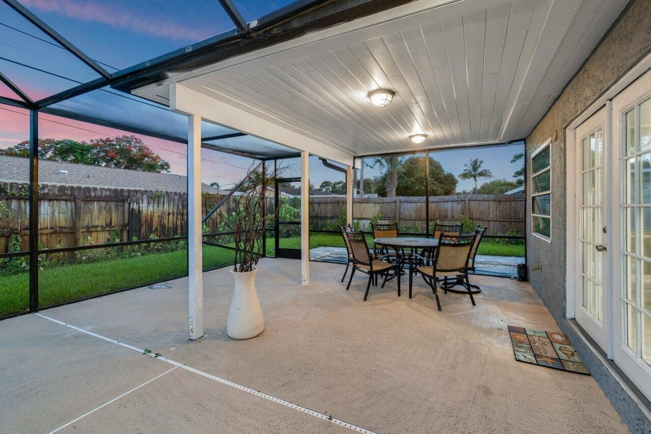 1837 16th Avenue N, Lake Worth Beach, FL 33460 Photo