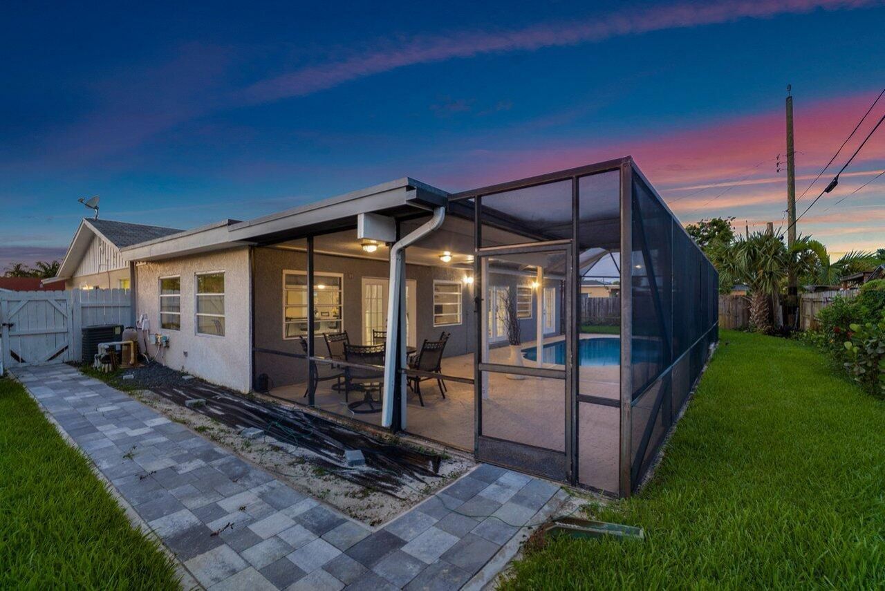 1837 16th Avenue N, Lake Worth Beach, FL 33460 Photo
