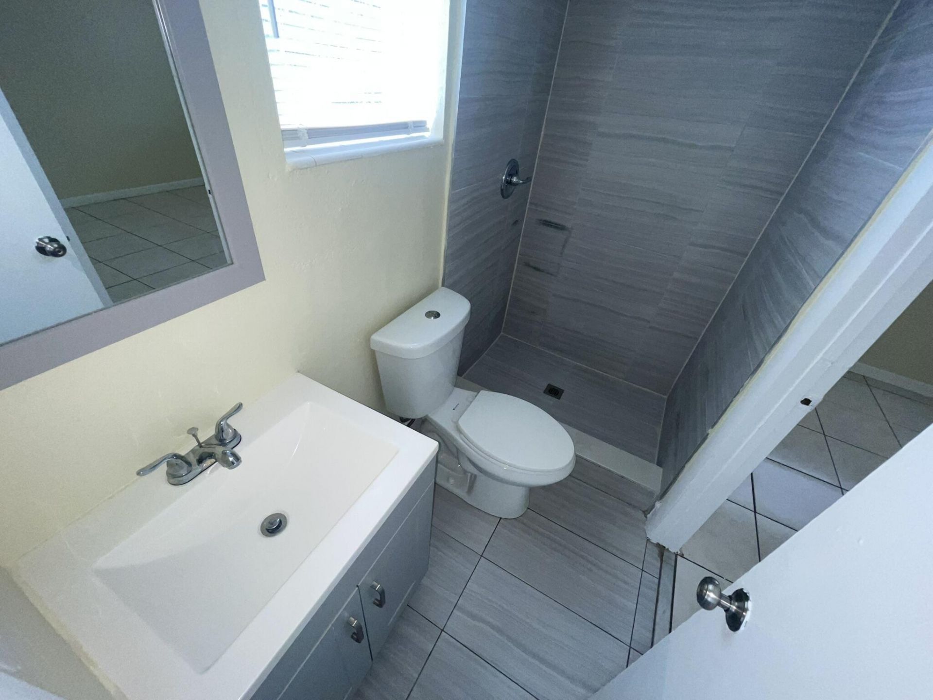 5320 Harriet Place, West Palm Beach, FL 33407 Photo