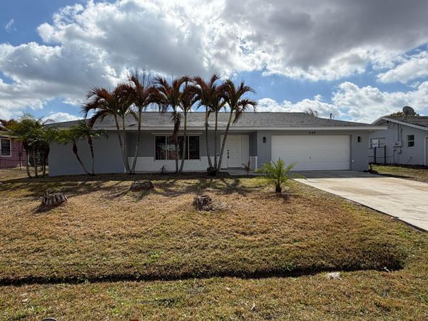 548 SE Oceanspray Terrace, Port St. Lucie, FL 34983