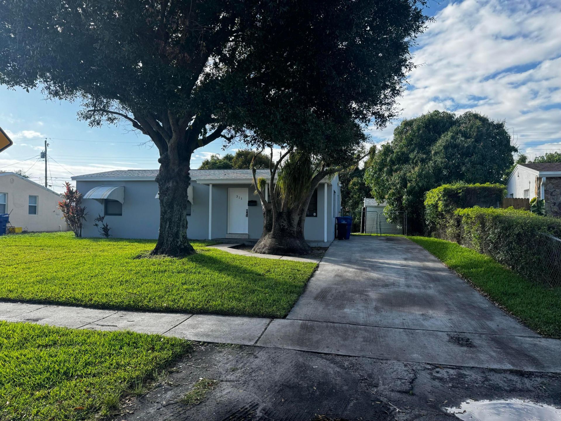 311 W 29th Street, Riviera Beach, FL 33404 Photo