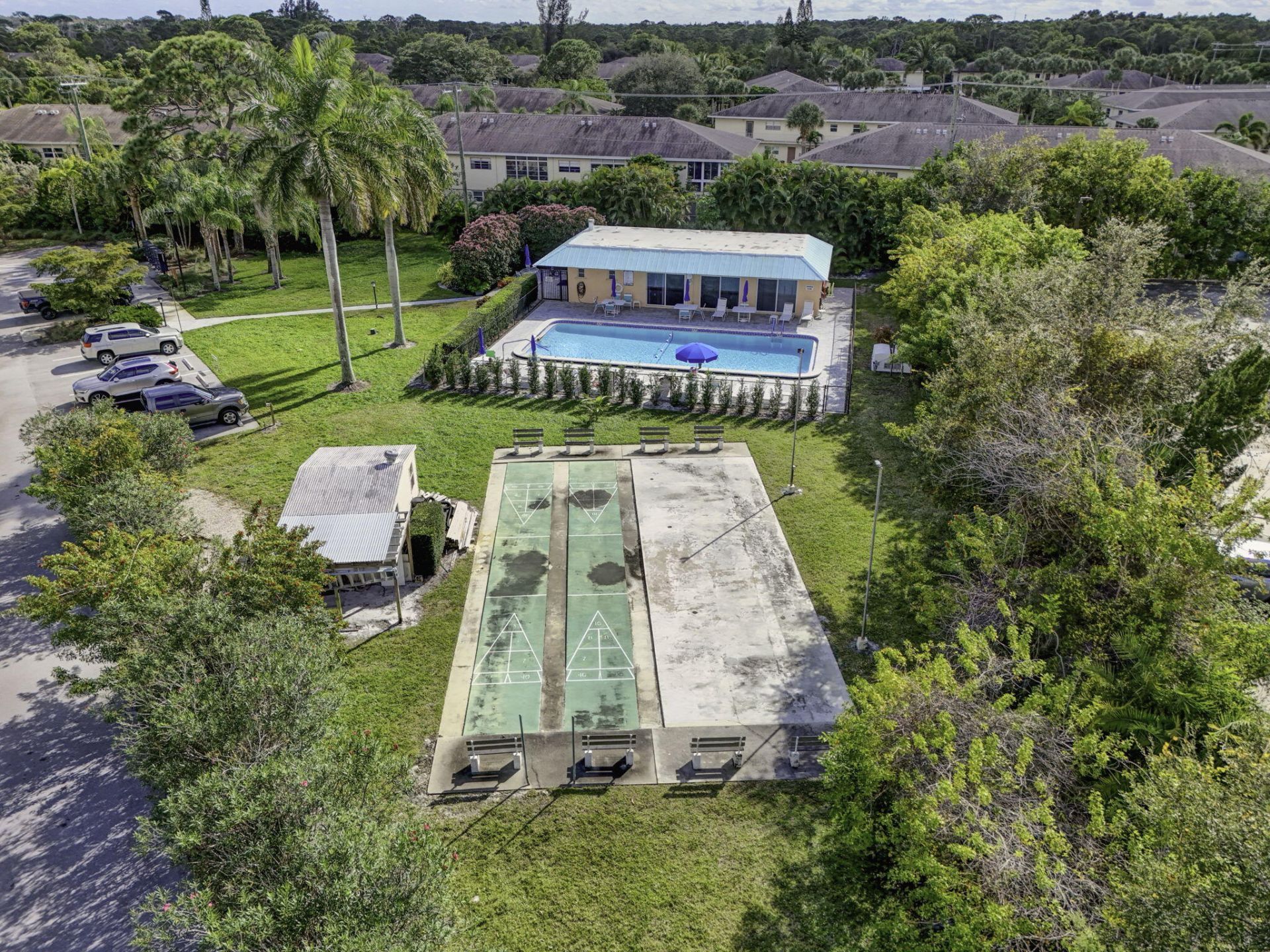 2950 SE Ocean Blvd Boulevard, Stuart, FL 34996 Photo