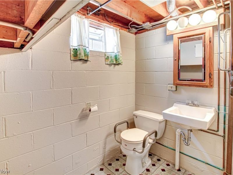 14398 Sheldon Road, Brook Park, OH 44142 Photo 14