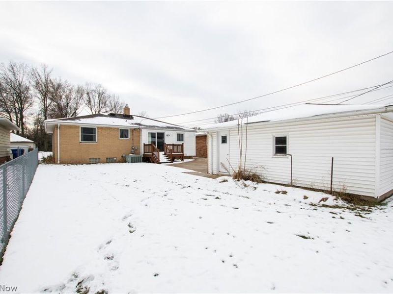 14398 Sheldon Road, Brook Park, OH 44142 Photo 22