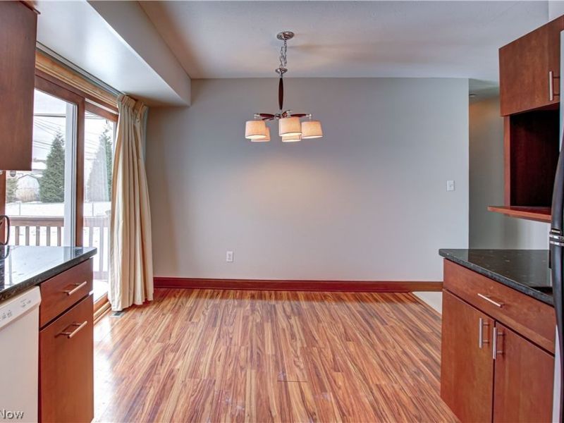 14398 Sheldon Road, Brook Park, OH 44142 Photo 5