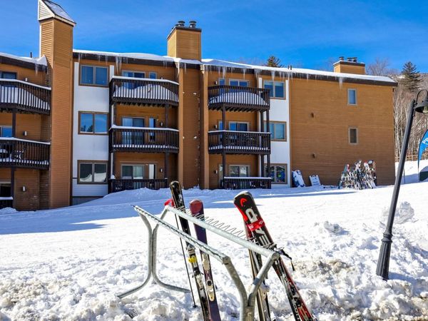 350 Mountain Road, Unit B306, Ludlow, VT 05149