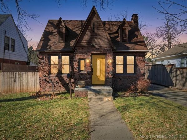 1624 S Victor Avenue, Tulsa, OK 74104