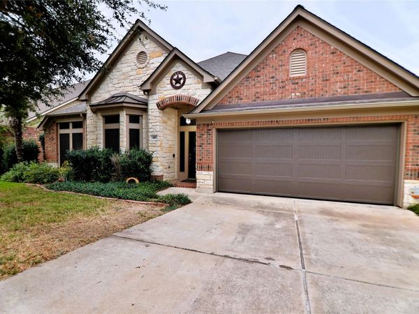 410 Olmos DR, Leander, TX 78641