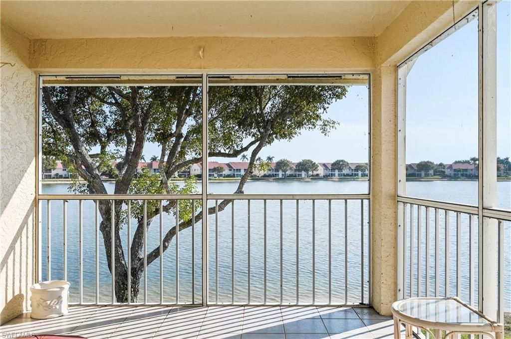 7760 Emerald Cir, Unit S202, Naples, FL 34109 Photo